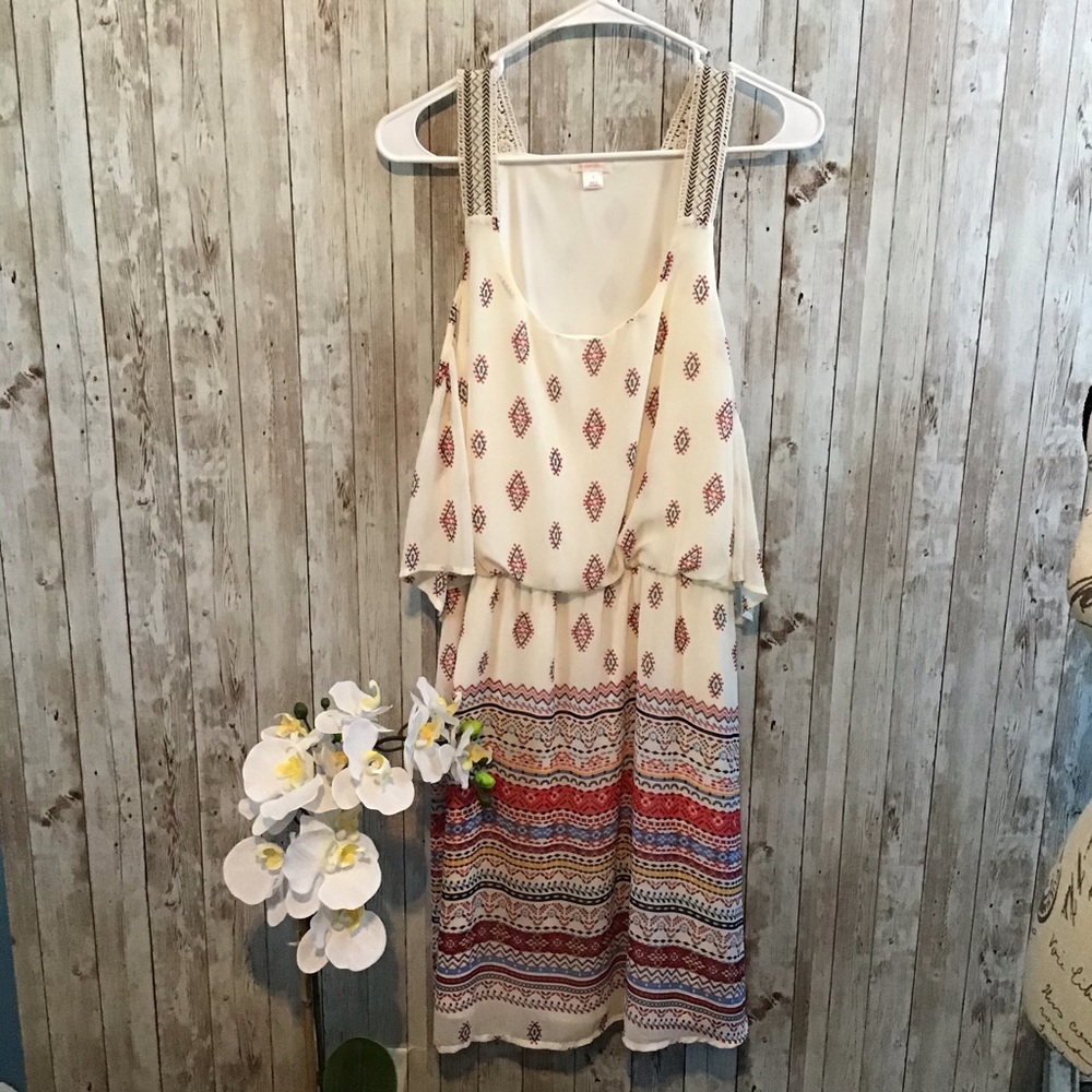 🌻 Women’s Xhiliration Bohemian Style Dress